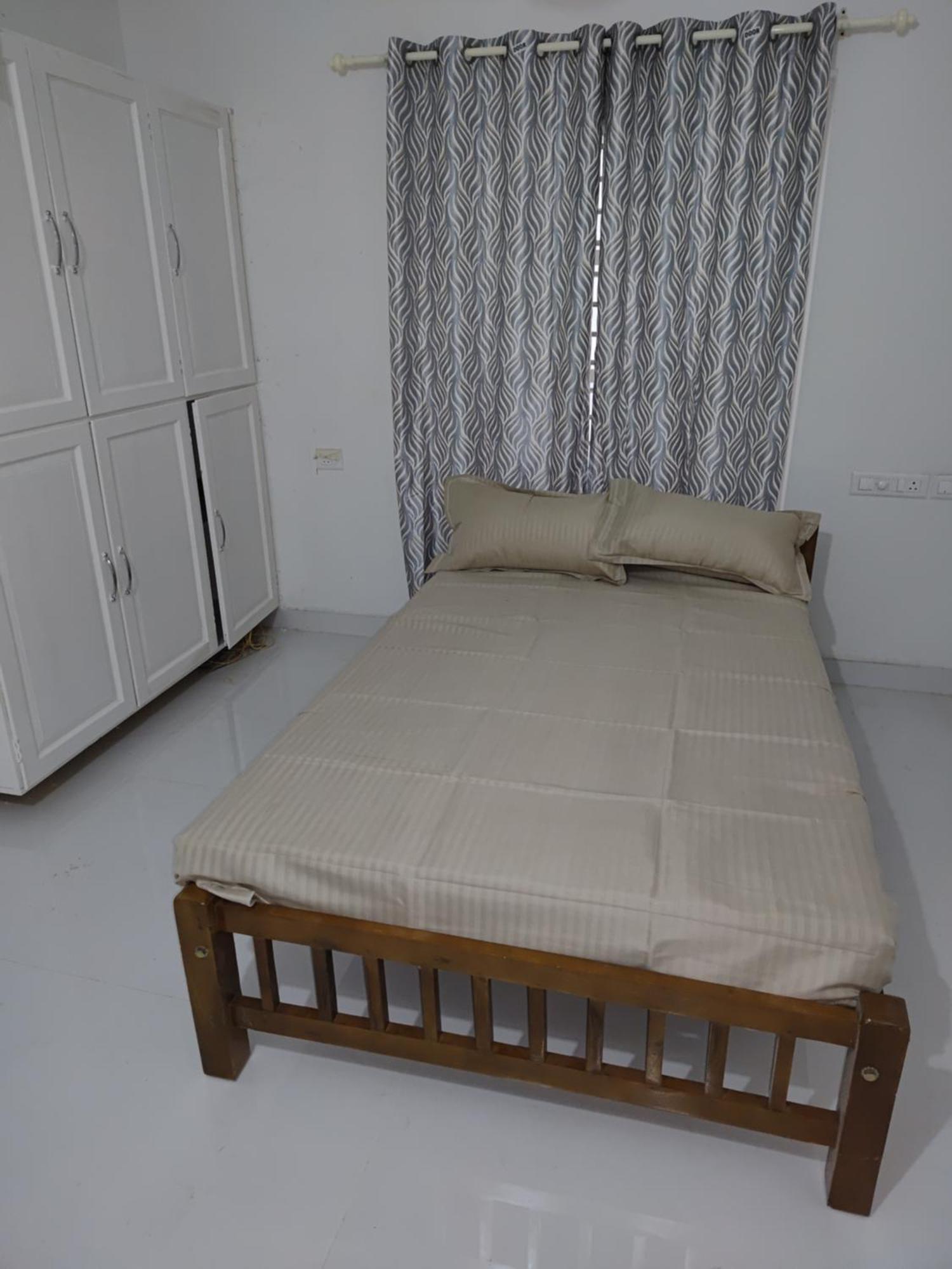 Sivasarass Rooms Thiruvananthapuram Dış mekan fotoğraf